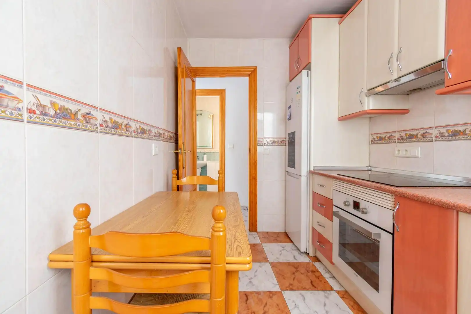 Cocina de Piso en venta en Almería