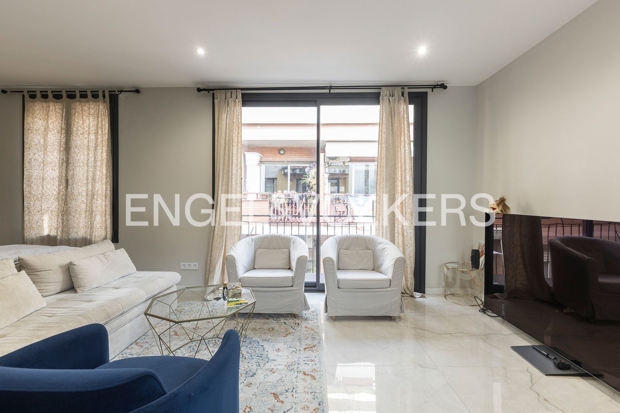 Sala d'estar de Casa o xalet en venda en  Barcelona Capital amb Aire condicionat, Calefacció i Terrassa