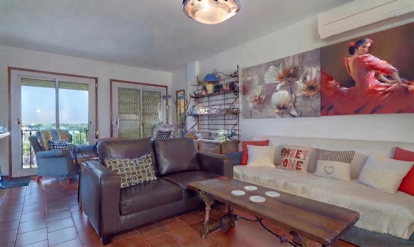 Apartament amb terrassa en venda a Calle Badia Gran Reserva, imagen 2
