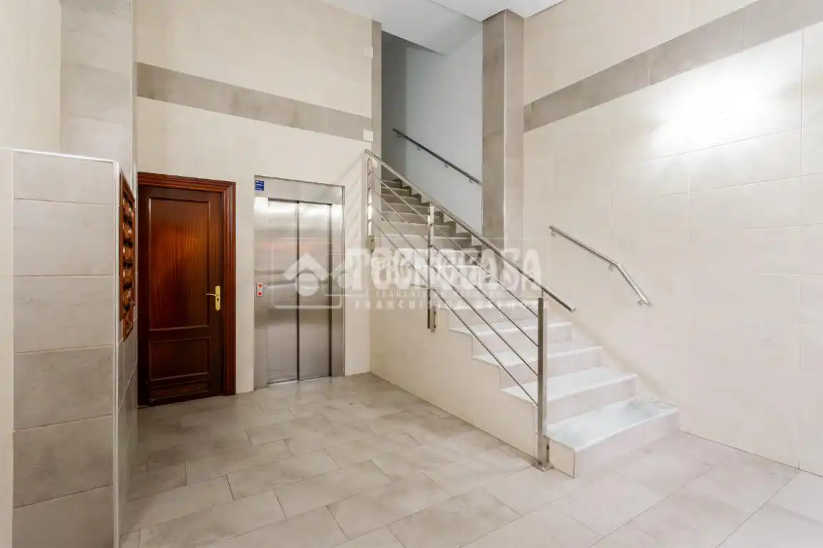 Piso en venta en Vélez-Málaga con Aire acondicionado, Calefacción y Balcón