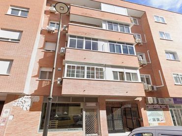 Appartamento con giardino in vendita a Reyes
