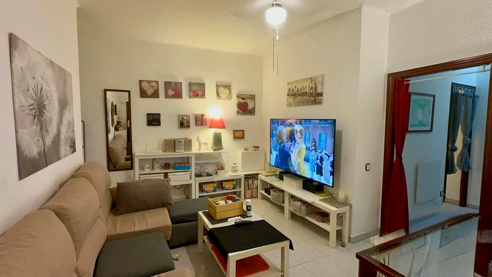 Sala d'estar de Pis en venda en Esplugues de Llobregat