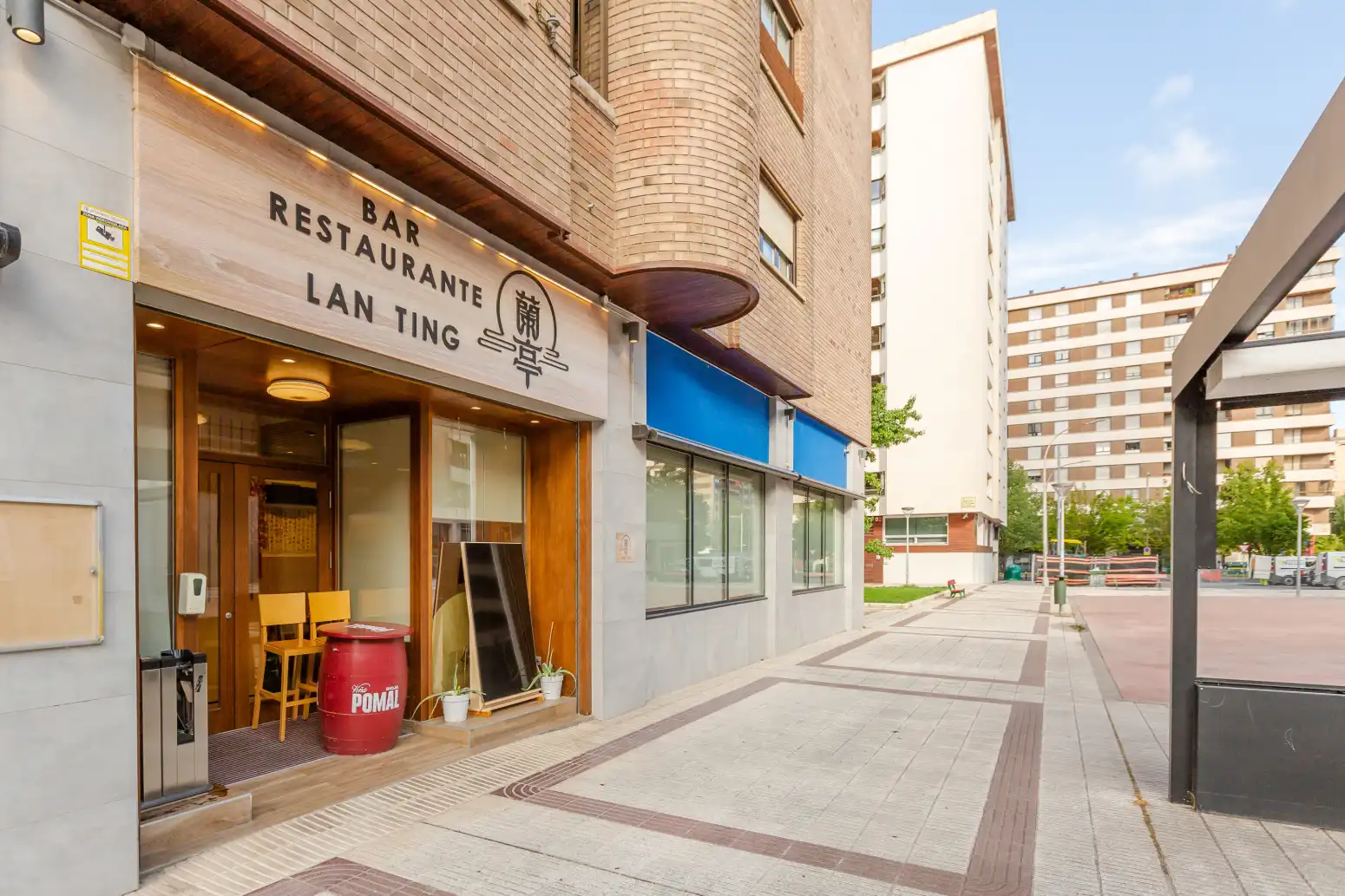 Local comercial en venta en Pamplona-Iruña - CALLE PINTOR ASENJO 12, imagen 6