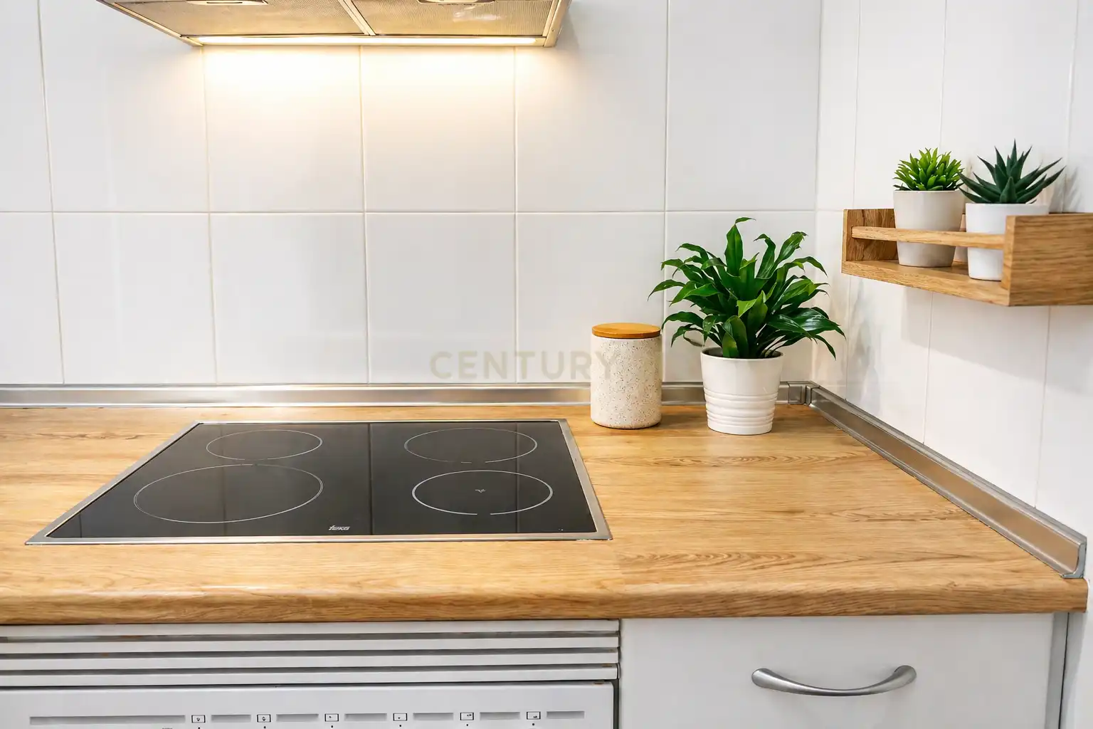 Cocina de Apartamento en venta en Fuengirola con Jardín privado, Trastero y Piscina