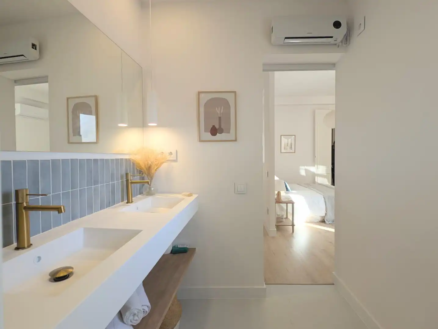 Baño de Casa adosada en venta en Mataró con Aire acondicionado, Calefacción y Parquet