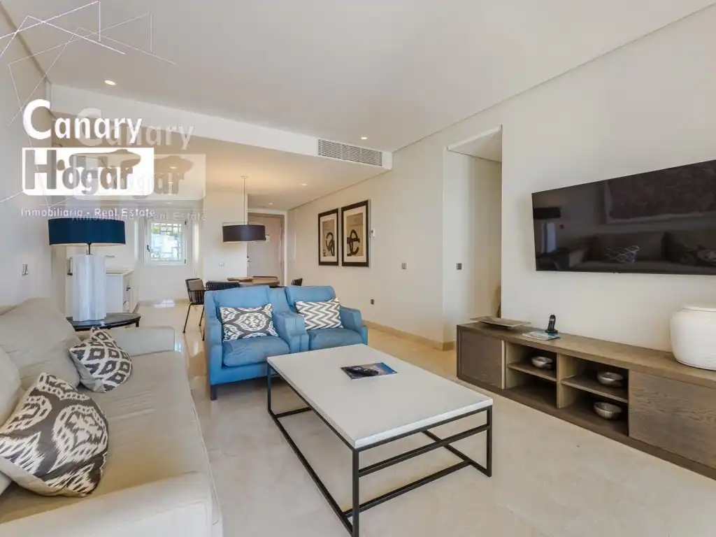 Apartamento con piscina en venta en Calle Amarilis, imagen 7