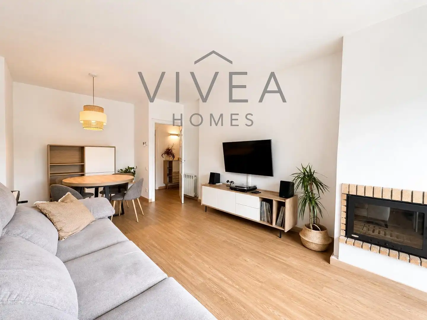 Living room of Flat for sale in Sabadell  with Air Conditioner, Heating and Parquet flooring
