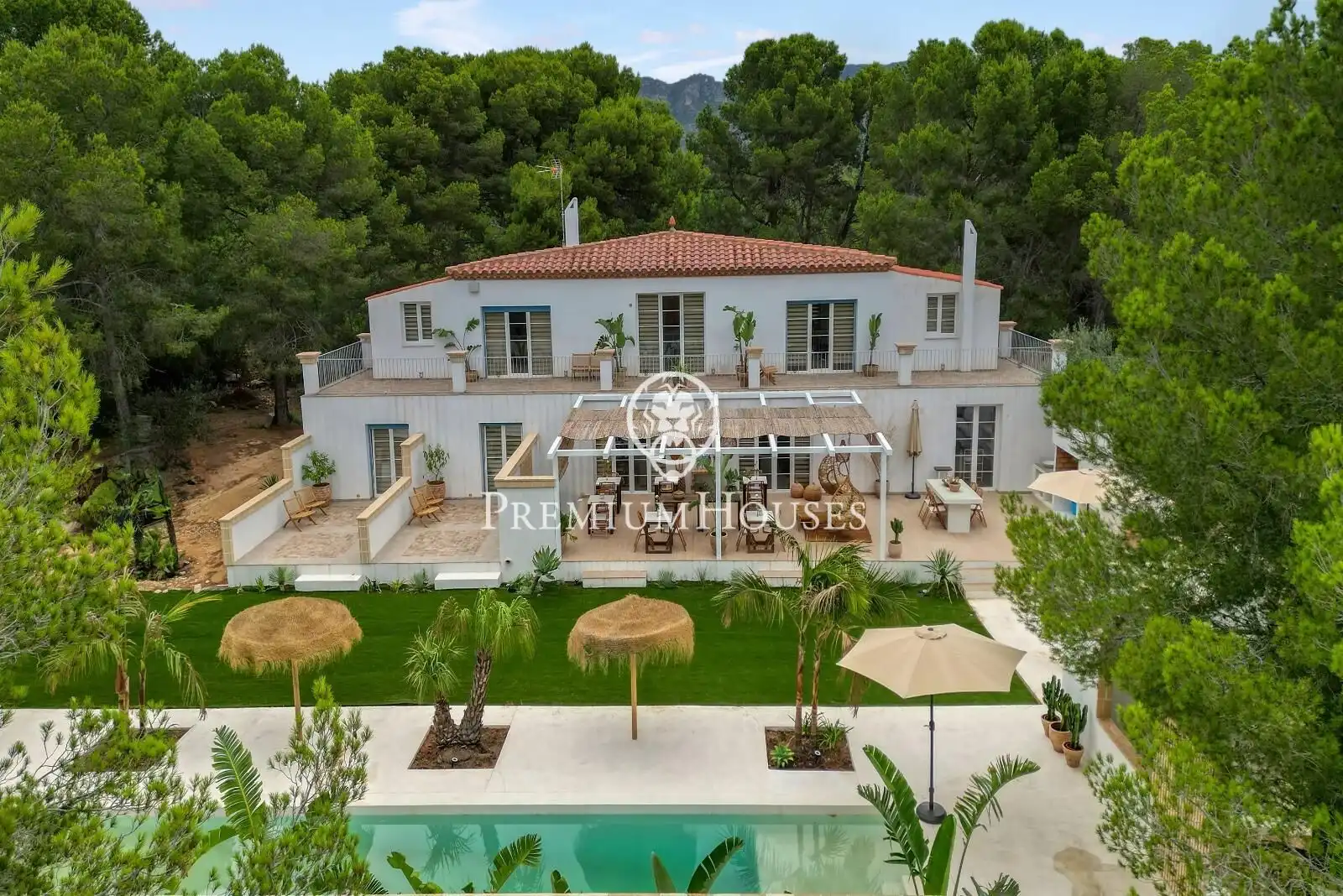 Casa amb piscina en venda a Sant Jordi d'Alfama, imagen 2