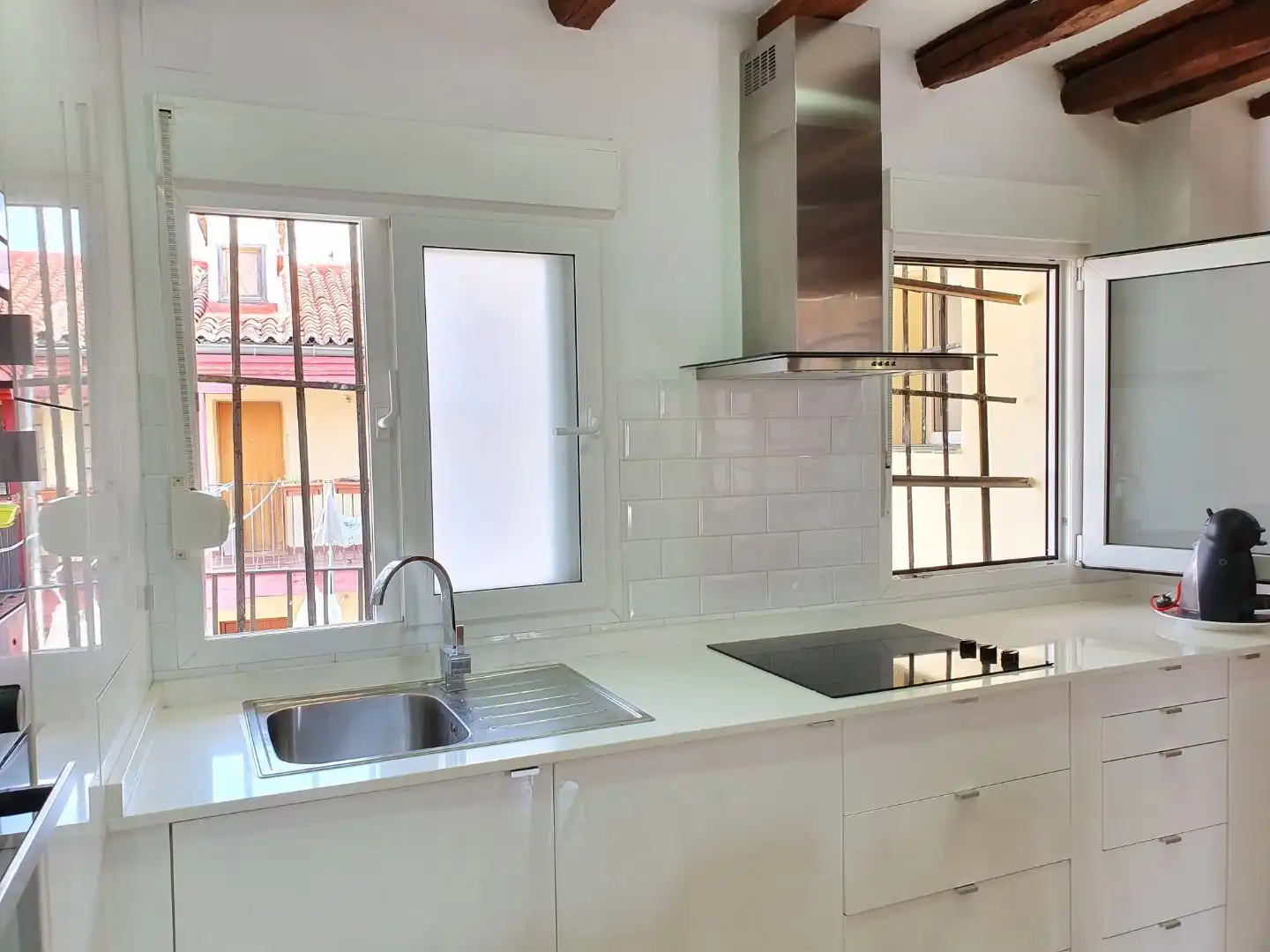 Cocina de Ático de alquiler en Madrid con Aire acondicionado, Calefacción y Terraza