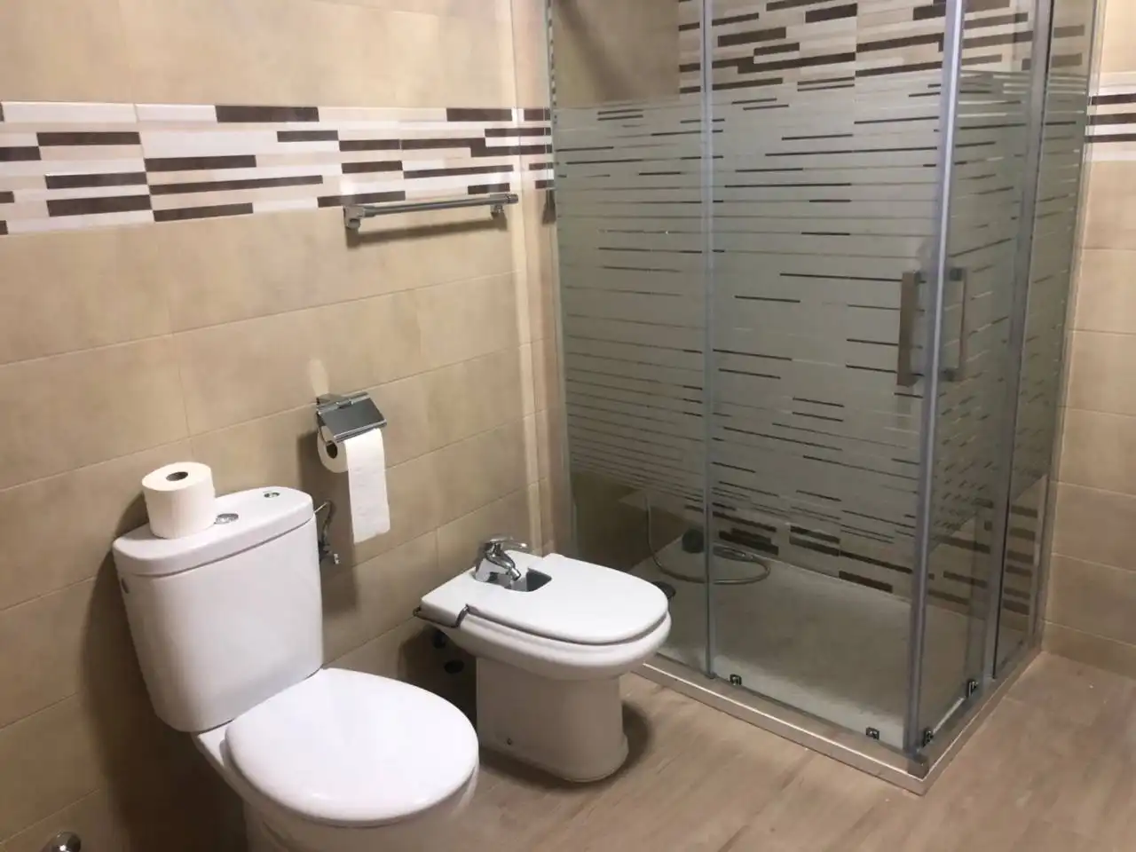 Bany de Casa o xalet de lloguer en Villanueva de la Serena amb Aire condicionat, Jardí privat i Terrassa