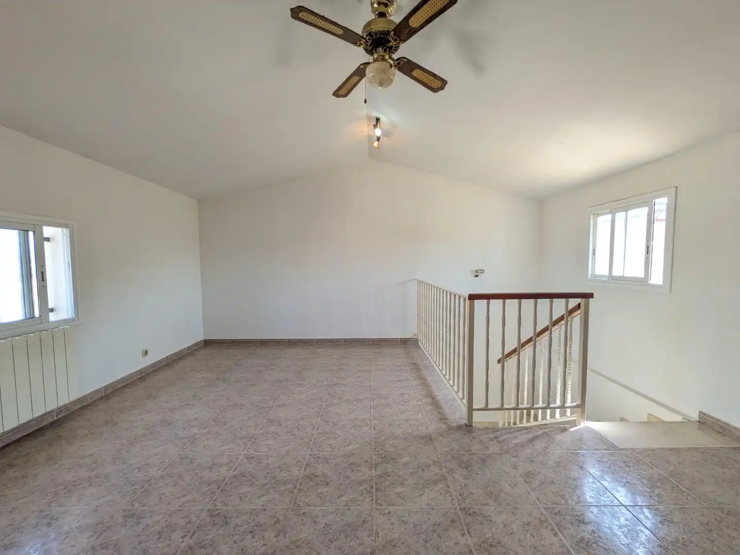 Casa pareada con terraza en venta en Castellet i la Gornal, imagen 34