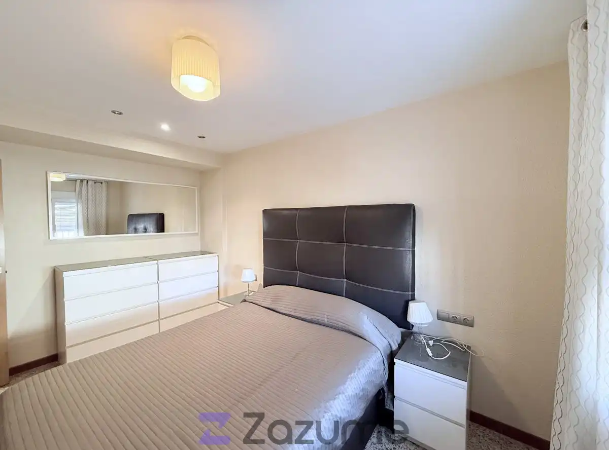 Flat with lift to rent in C. Urano, imagen 9