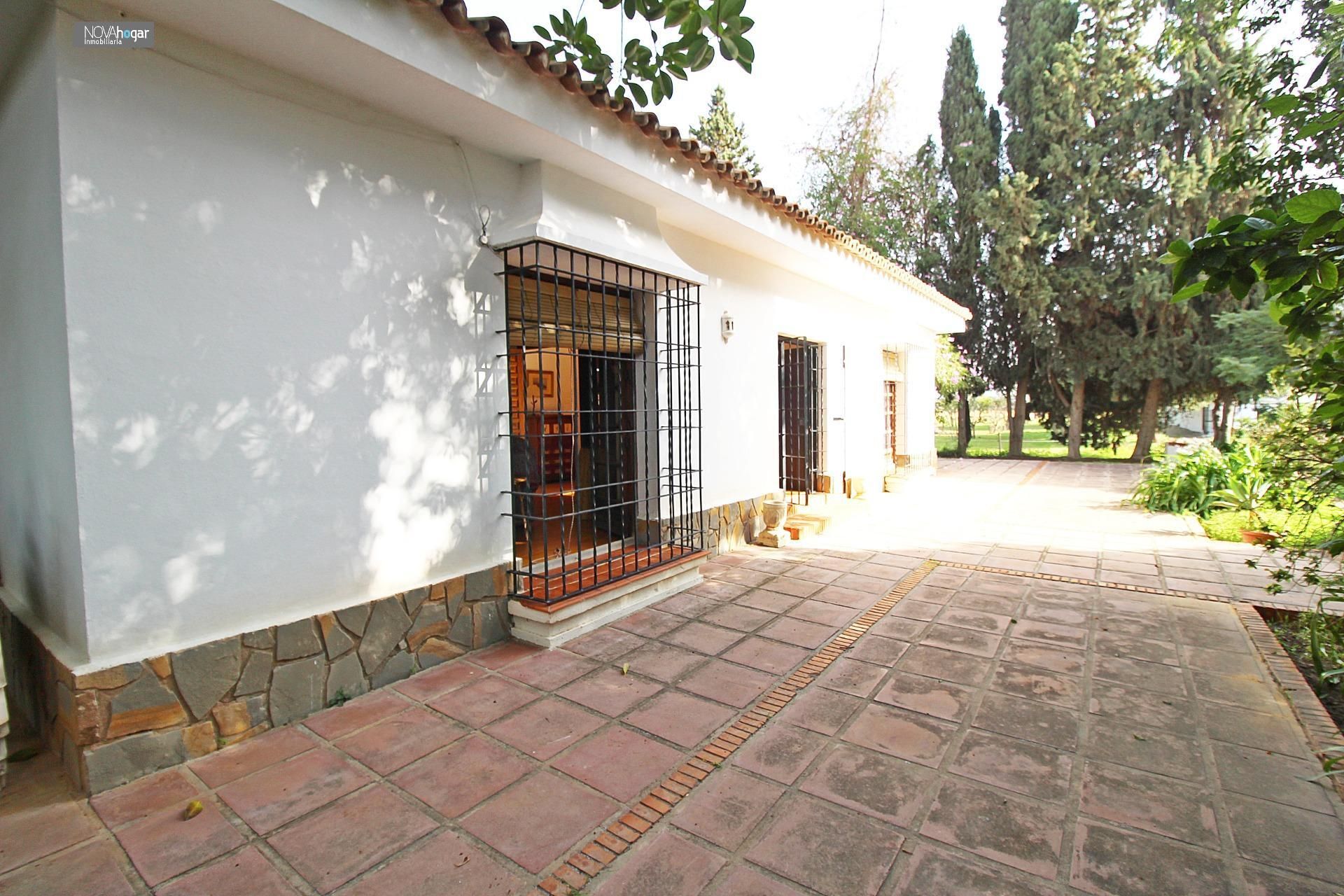 Exterior view of Country house for sale in Málaga Capital  with Private garden and Storage room