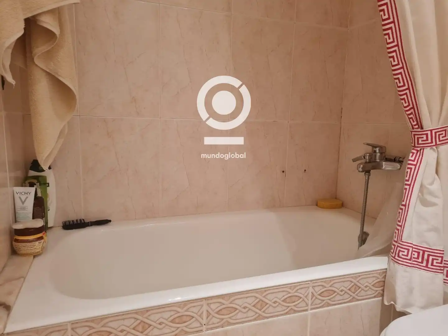 Baño de Piso en venta en Calafell con Terraza, Trastero y Piscina