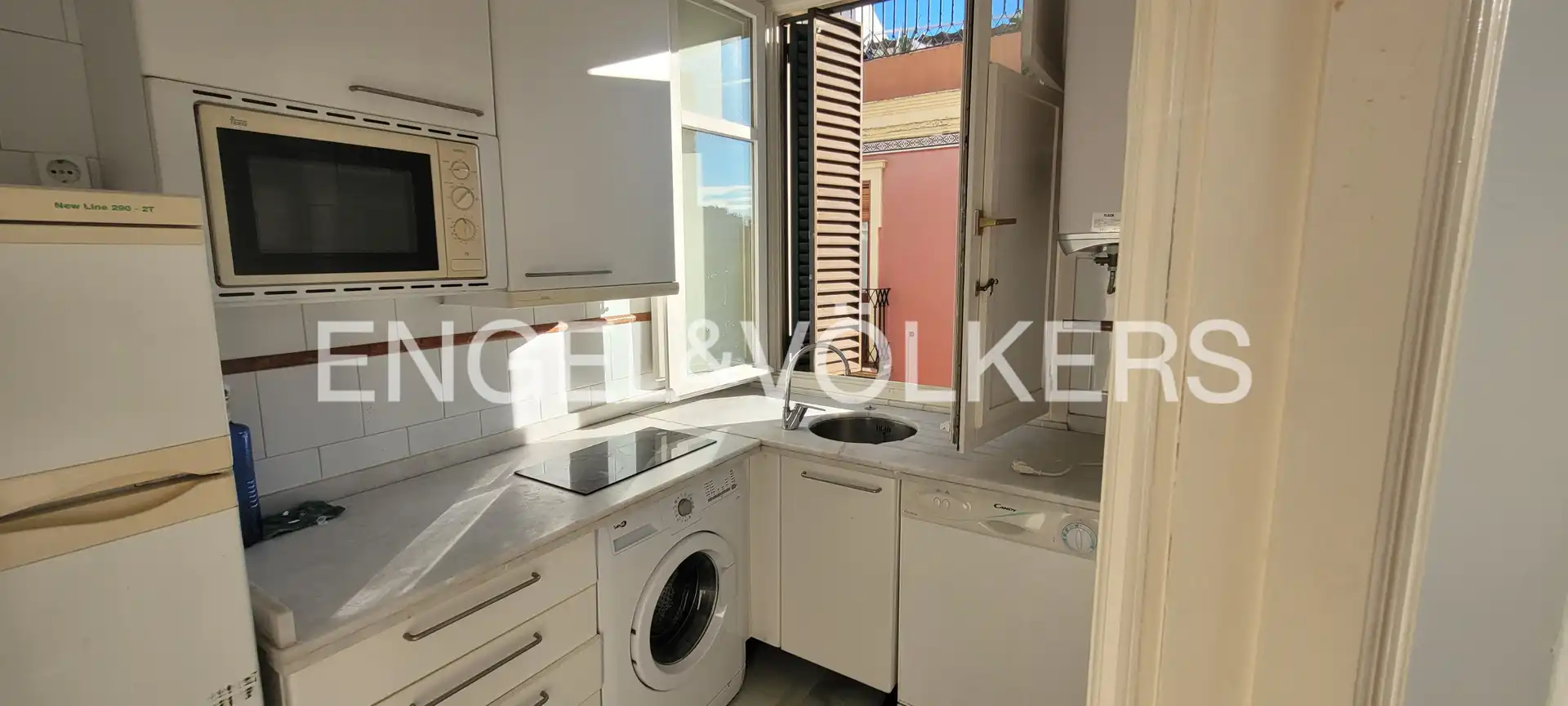 Küche von Maisonette zur Miete in Sevilla mit Klimaanlage, Heizung und Balkon