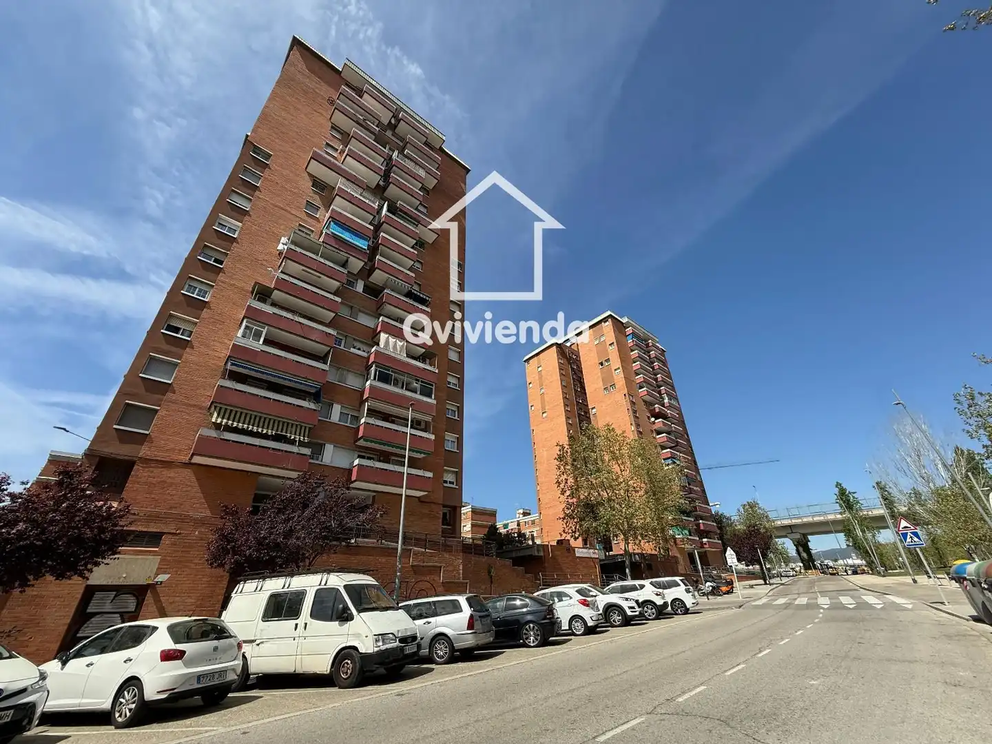 Vista exterior de Piso en venta en Terrassa con Calefacción y Terraza
