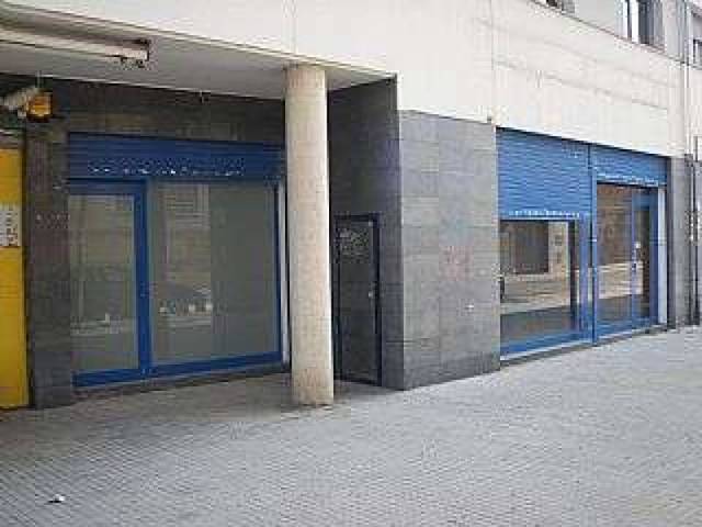 Local comercial en Alquiler en  Les Josefines en La Cogullada