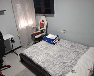 Flat to share in Els Merinals