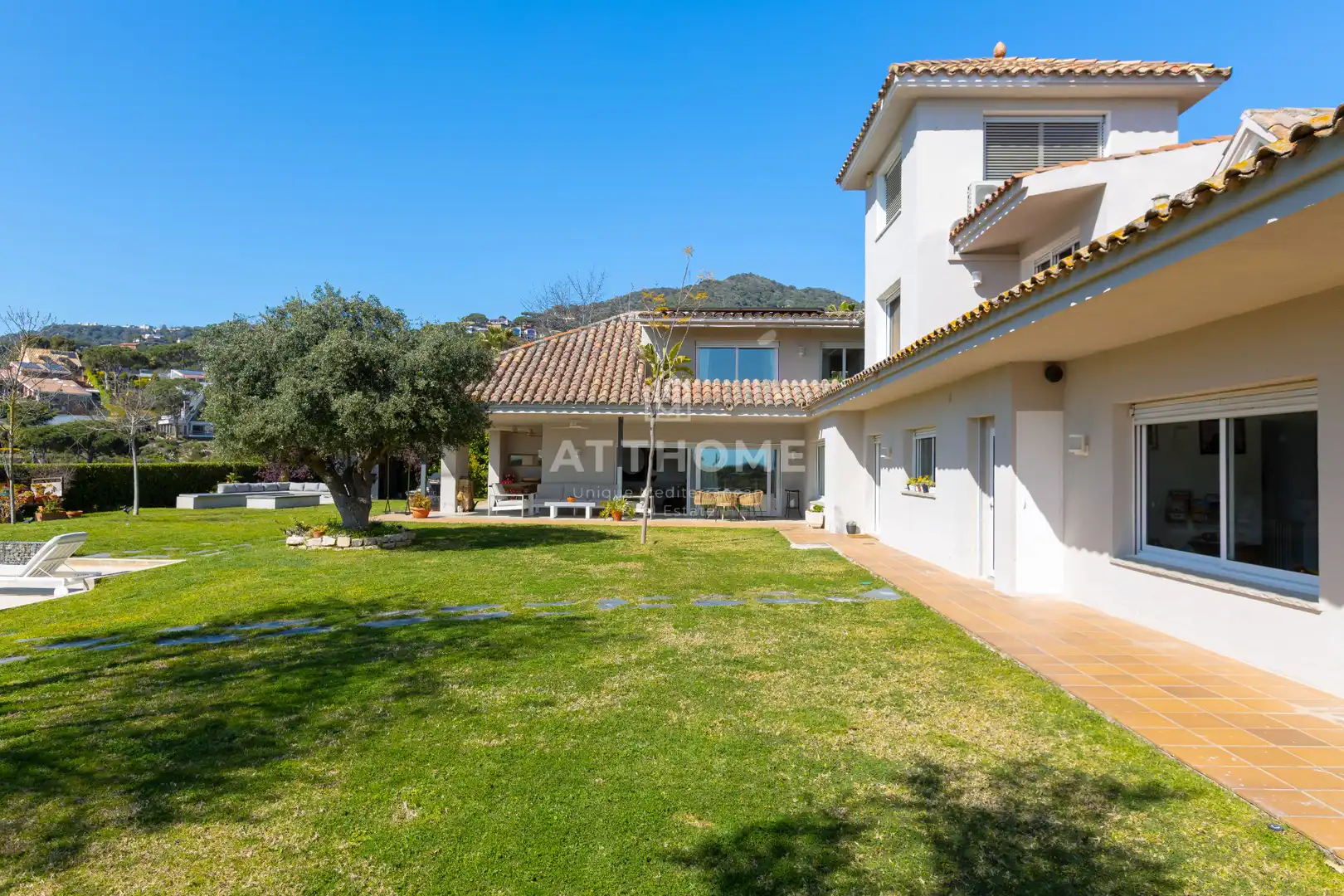 Exterior view of Houses for rent in Cabrils  with Air Conditioner, Heating and Private garden