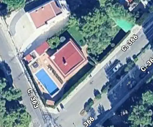 Vista exterior de Casa o xalet en venda en Paterna amb Calefacció, Jardí privat i Terrassa