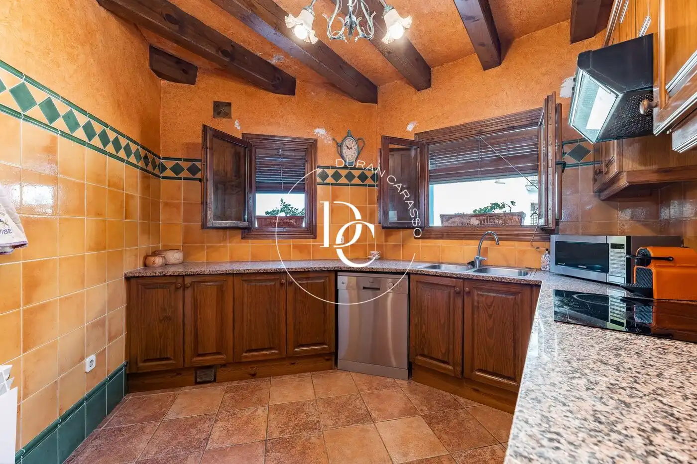 Cocina de Casa o chalet en venta en Sant Pere de Ribes con Aire acondicionado, Calefacción y Terraza