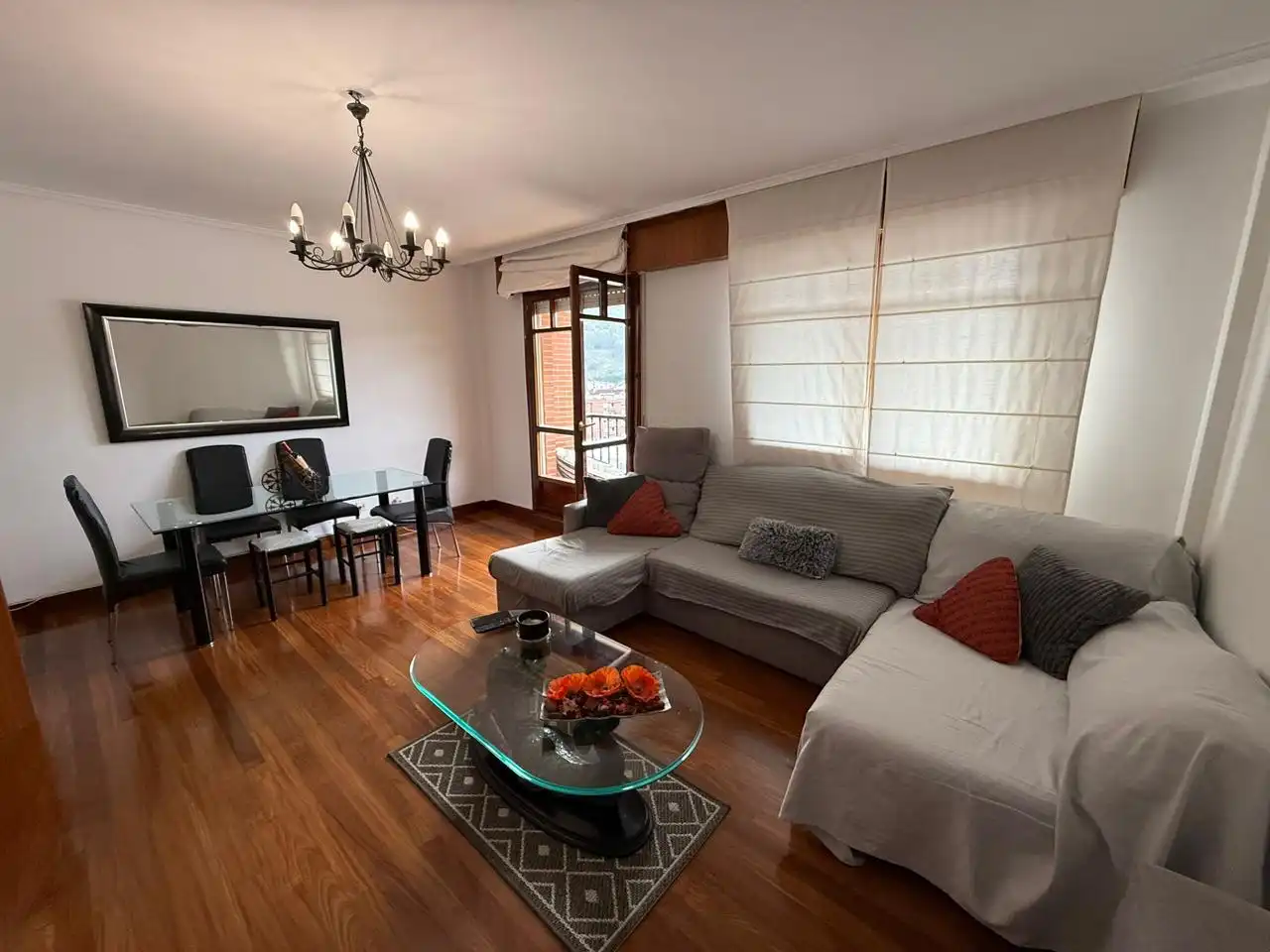 Living room of Duplexes for sale in Castro-Urdiales  with Heating, Parquet flooring and Terrace