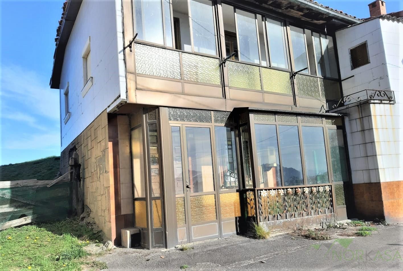 Casa adosada en venda a Caserio El Cogollo, Morcín