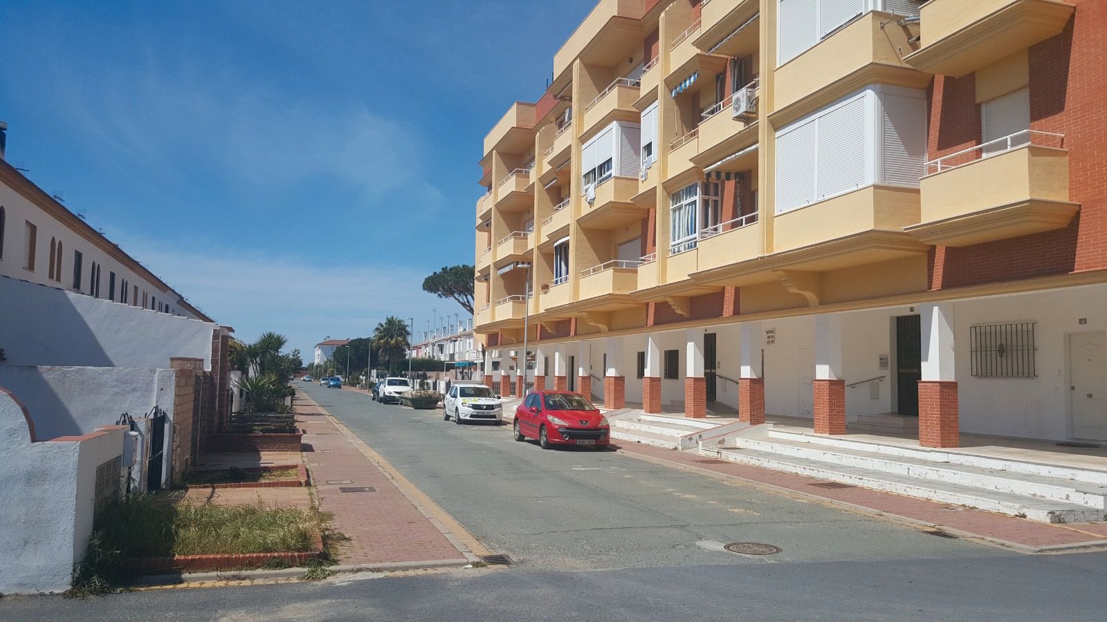 Vista exterior de Pis en venda en Mazagón amb Aire condicionat, Balcó i Piscina comunitària