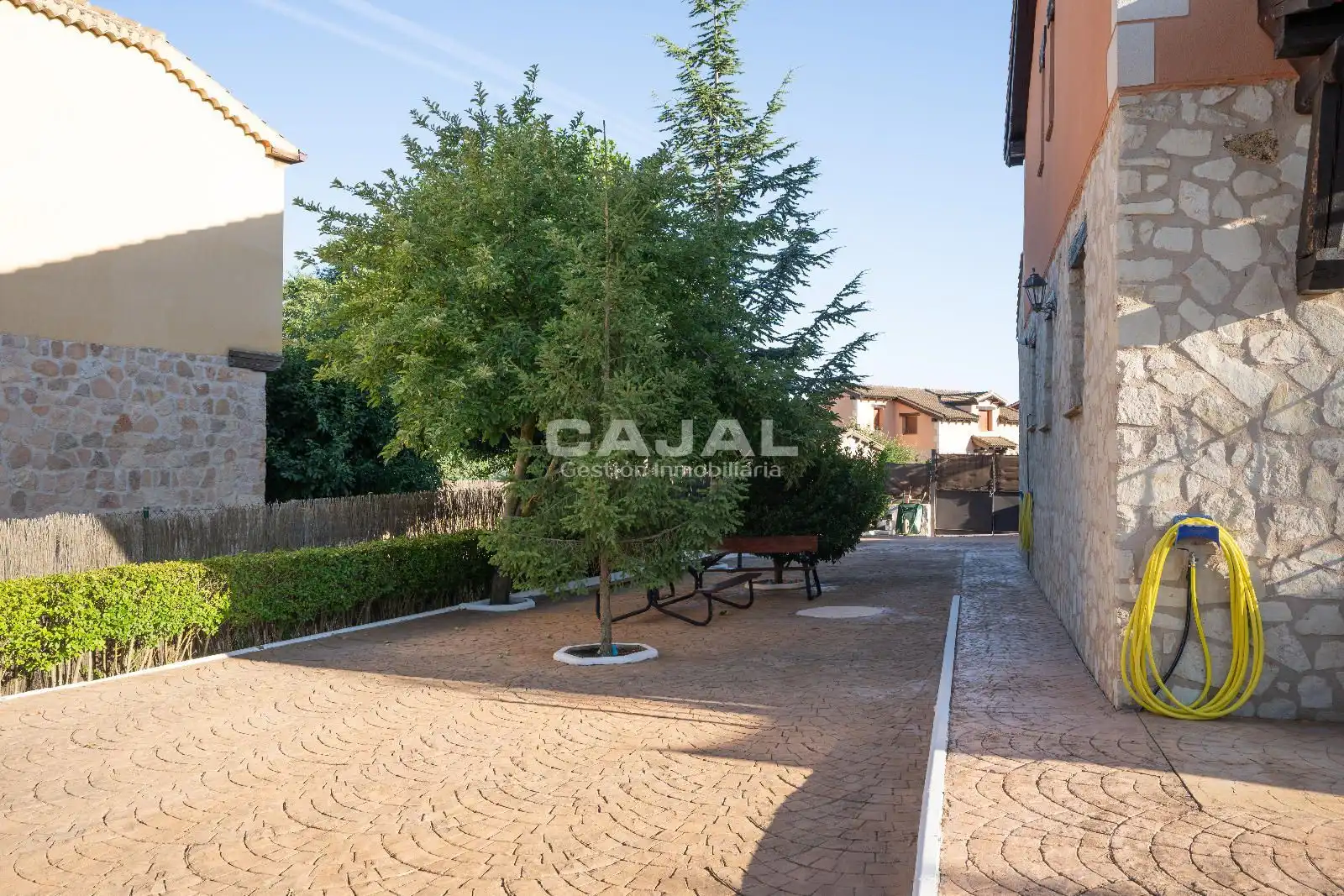 Exterior view of Detached homes for sale in Grajera  with Heating and Private garden