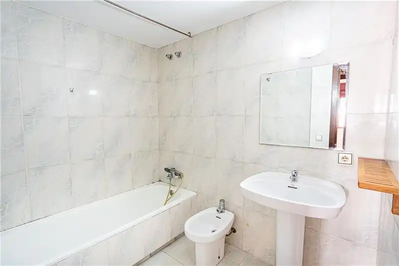 Apartamento con piscina en venta en Nord, imagen 8