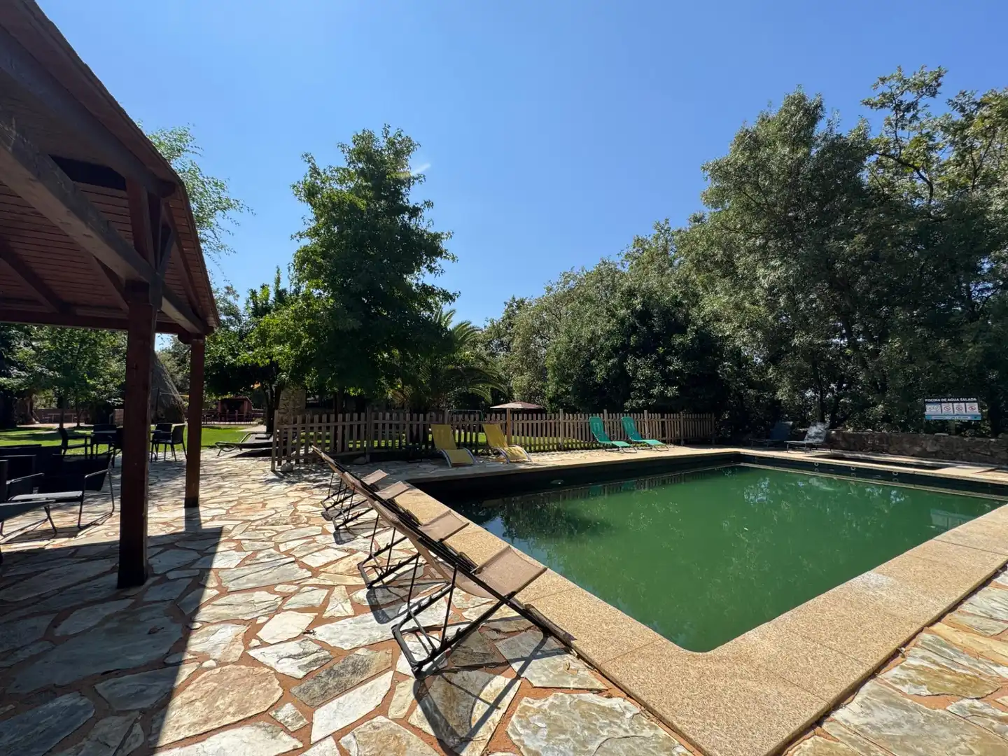 Piscina de Casa o xalet en venda en Candeleda amb Aire condicionat, Calefacció i Jardí privat