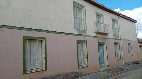 Foto 2 de Casa o xalet en venda a Calle Paraíso, 15, Tordehumos, Valladolid