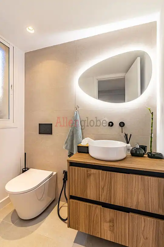 Baño de Casa adosada en venta en Estepona con Aire acondicionado, Calefacción y Jardín privado