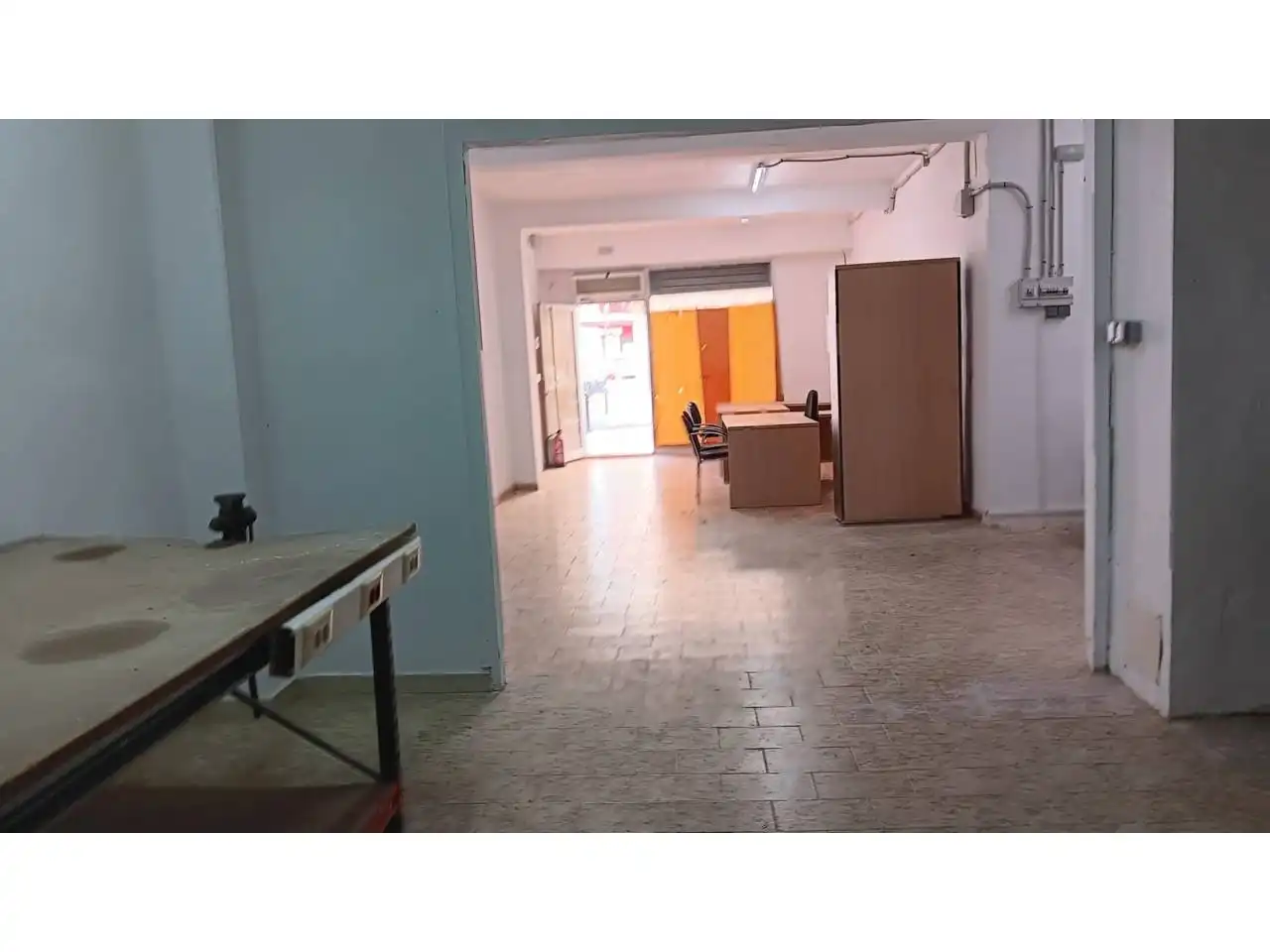 Business premises for sale in Calle Francisco Climent 25