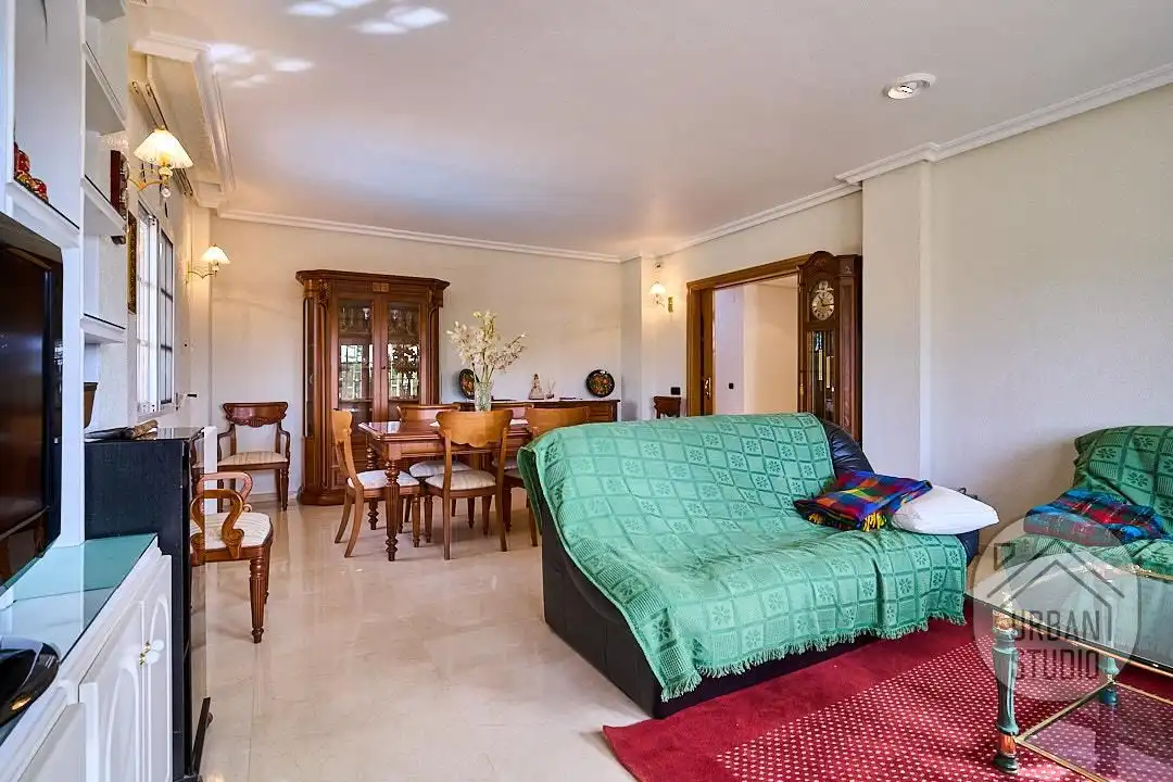 Living room of Houses for sale in San Vicente del Raspeig / Sant Vicent del Raspeig  with Heating, Private garden and Terrace