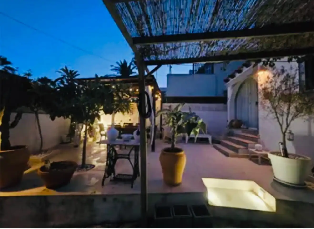 Terrasse von Haus oder Chalet zum Verkauf in Calpe / Calp mit Klimaanlage, Heizung und Privatgarten