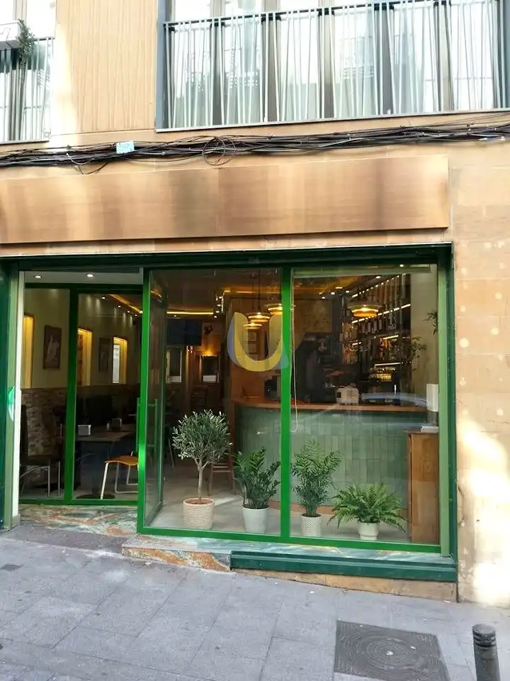 Business premises for transfer in Centro, imagen 3