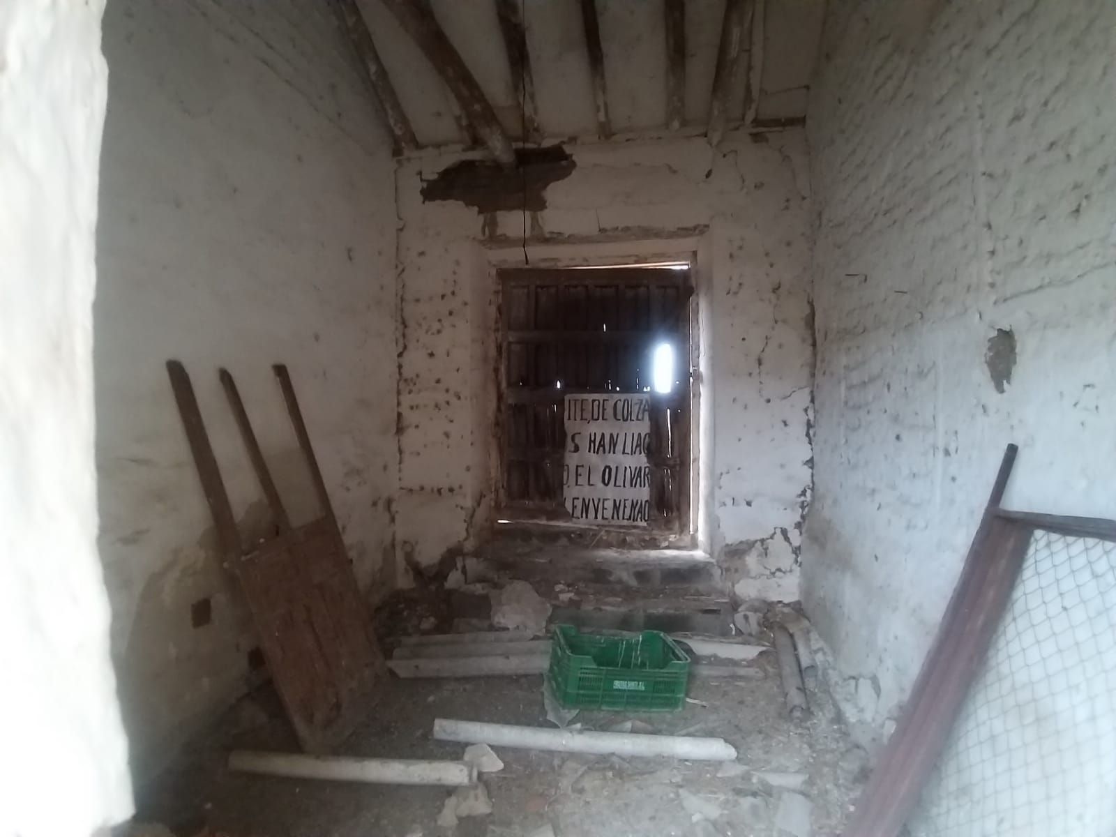 Casa adosada en venda en Mascaraque amb Jardí privat
