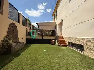 Terrassa de Casa o xalet en venda en Gines amb Jardí privat i Moblat