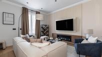 Sala d'estar de Pis en venda en  Madrid Capital amb Aire condicionat, Calefacció i Terrassa