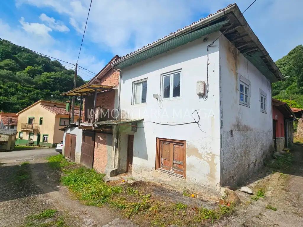 Casa en venda a Caserio Pueblo Abajo 217A