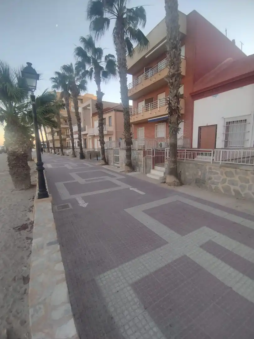 Exterior view of Flat for sale in Los Alcázares  with Private garden, Furnished and Oven