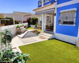 Terrassa de Casa o xalet de lloguer en Orihuela amb Calefacció, Jardí privat i Terrassa
