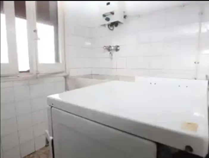 Bathroom of Houses for sale in Ejea de los Caballeros  with Furnished, Oven and Washing machine