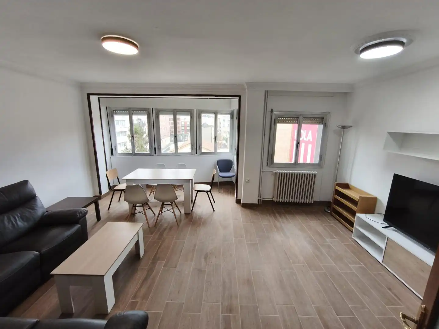 Wohnung zur Miete in Príncep de Viana - Clot -Xalets Humbert Torres