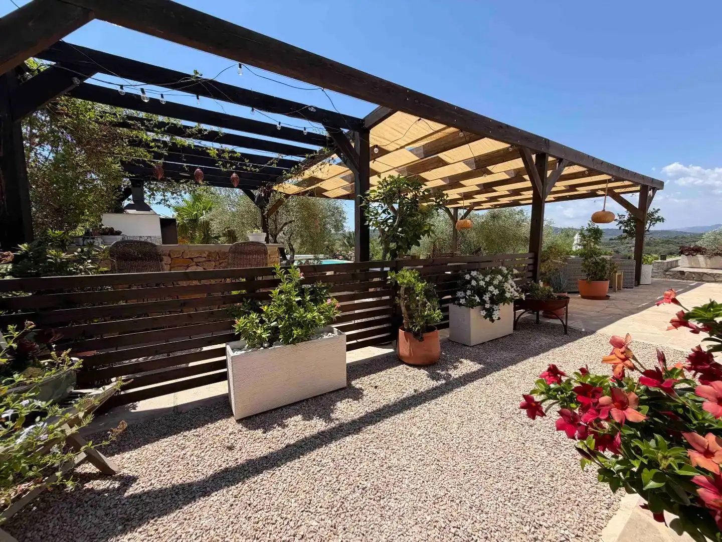 Terrassa de Finca rústica en venda en Traiguera amb Jardí privat, Piscina i Moblat