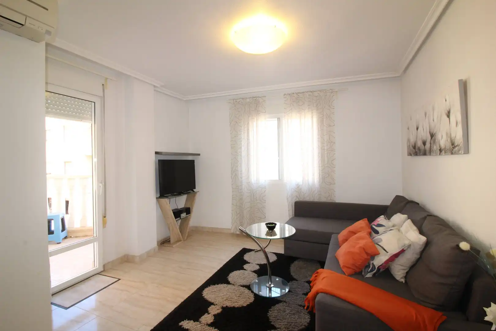 Apartamento con terraza en venta en Rambla JUAN MATEO GARCIA, imagen 3