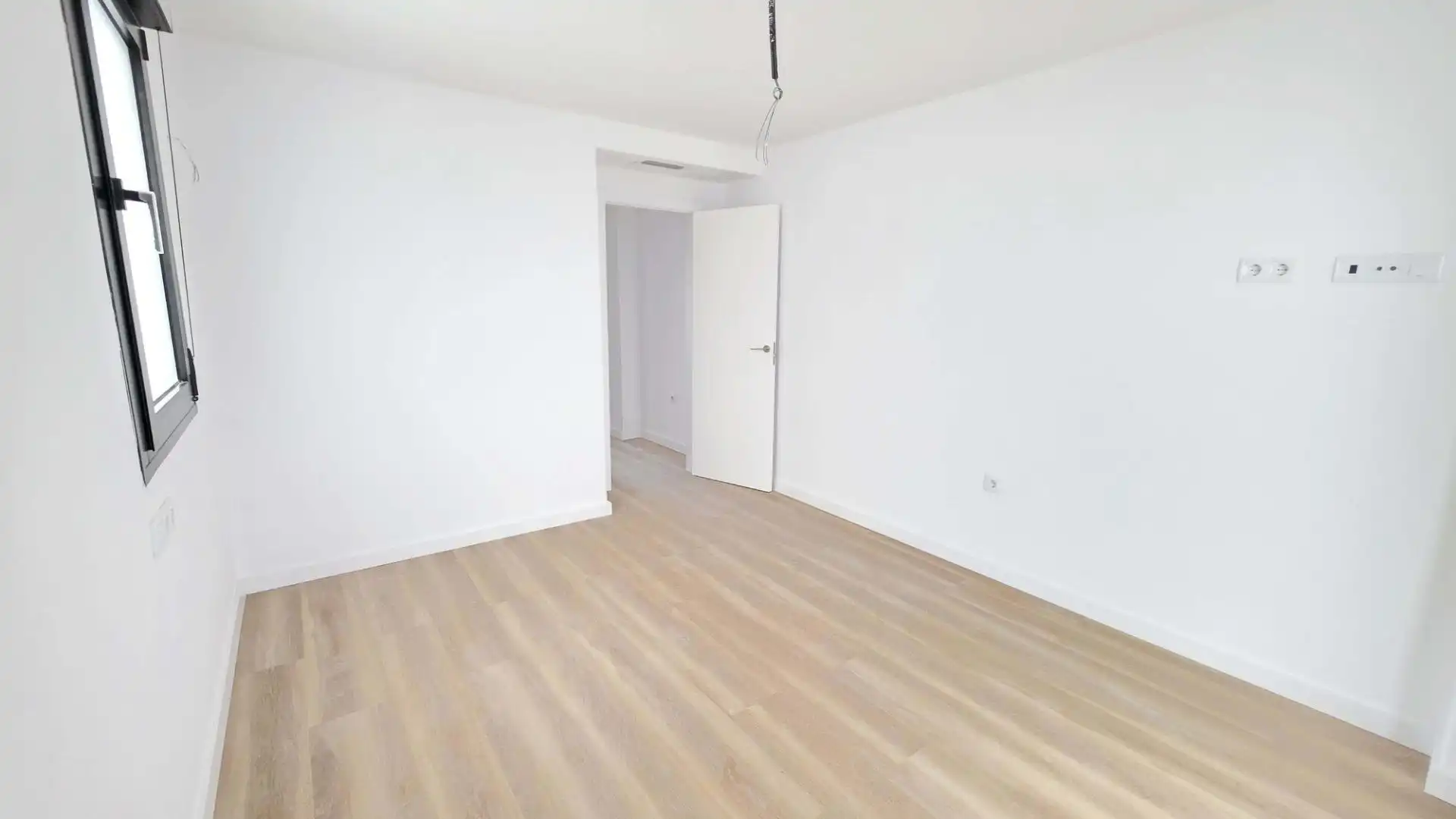 Appartamento con terrazza in vendita a Calle Juanito Valderrama, imagen 8