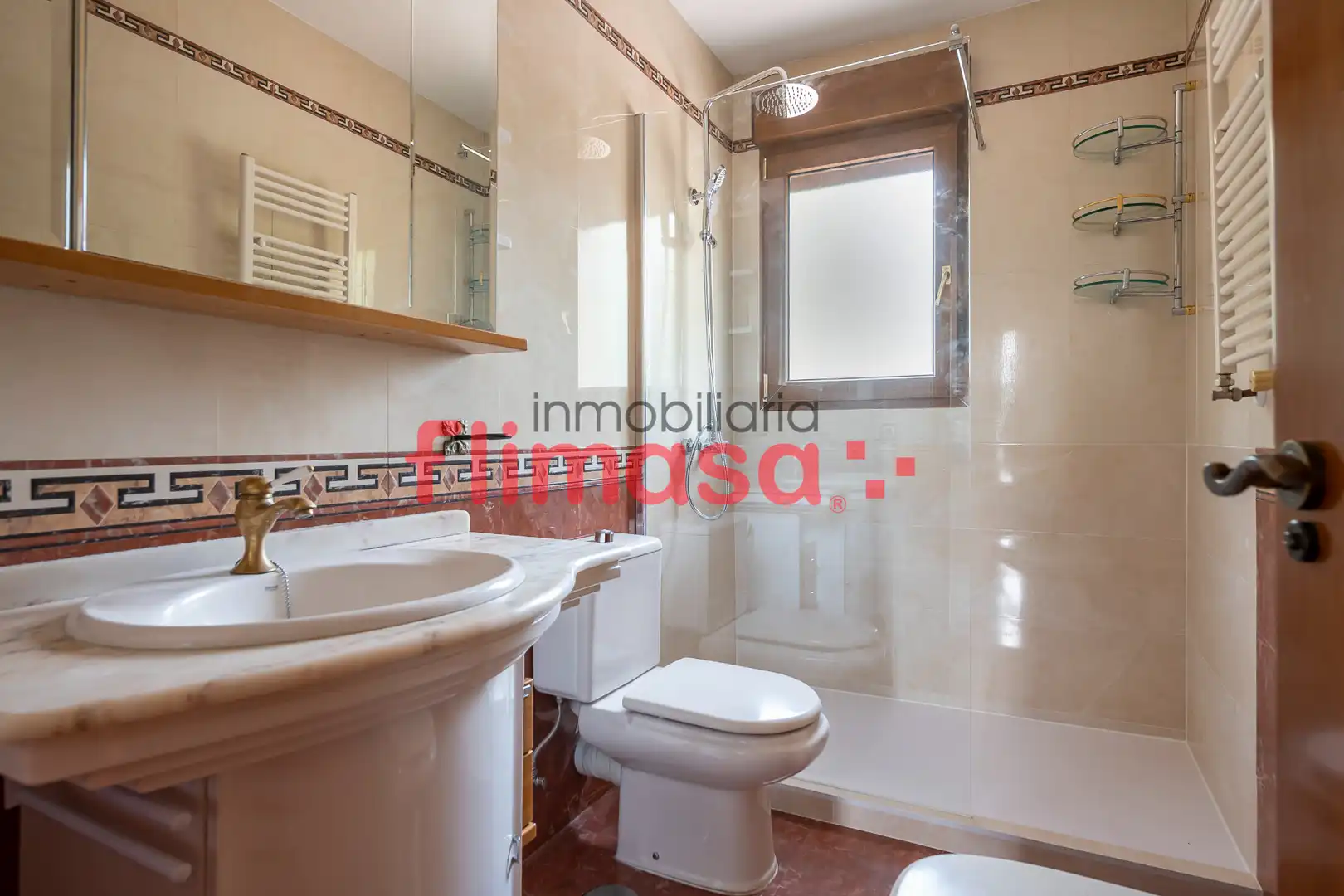 Baño de Casa o chalet en venta en Villaviciosa de Odón con Calefacción, Jardín privado y Terraza