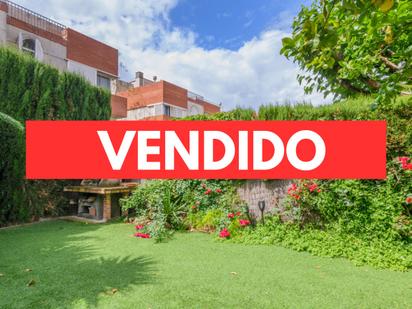 Garden of Single-family semi-detached for sale in Castelldefels  with Air Conditioner, Heating and Private garden